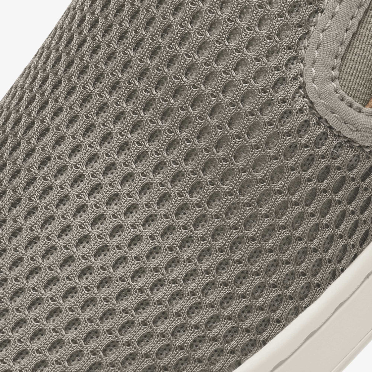Pehuea  -  Taupe Grey / Taupe Grey